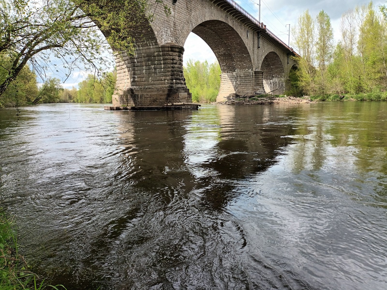 randonnée canoe kayak sur l allier vichy auvergne